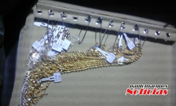 Homem é preso pela Brigada Militar com mercadorias furtadas em relojoaria de Sede Nova - foto 5