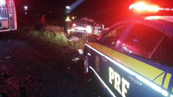 Onofre Santiago perdeu o controle 

do carro e acabou colidindo, ele tinha 53 anos