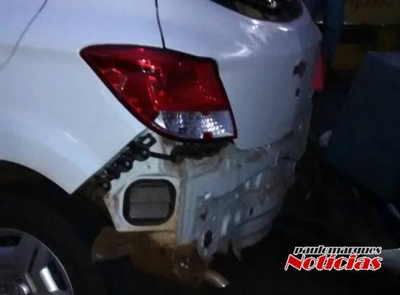 Motorista em veículo
desgovernado atinge outros três veículos estacionados em ijuí - foto 4