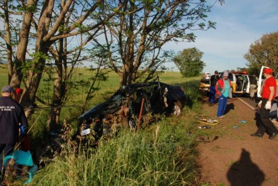 Acidente deixa duas mulheres feridas entre Tapera e Selbach - foto 5