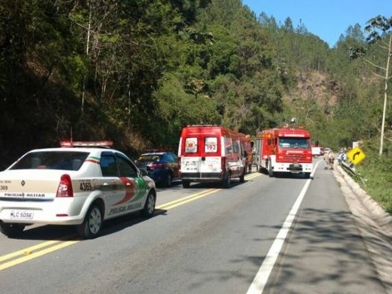 Mortos em 

acidente na BR-282 eram baixista e iluminador da banda G10 - foto 2