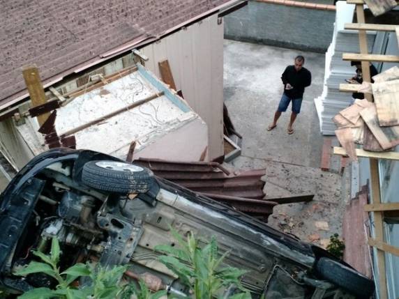 Segundo 

bombeiros, não houve feridos, mas uma idosa teve crise nervosa