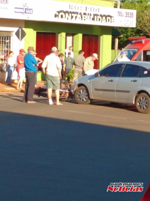 Colisão entre motocicleta e automóvel deixa uma jovem ferida em Três de Maio - foto 3