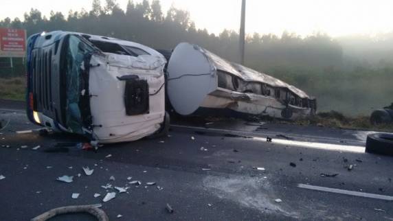 Motorista é orientado a fazer desvios por São Sebastião do Caí