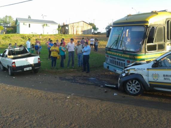 Colisão ocorreu 

na Av. Dr. Celso Antônio Hartmann 