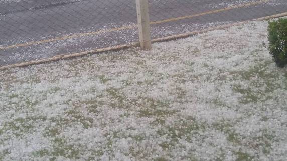 Chuva de granizo em Três de Maio - foto 4