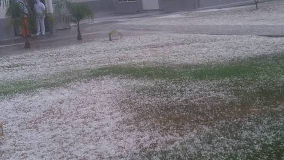 Chuva de granizo em Três de Maio - foto 3