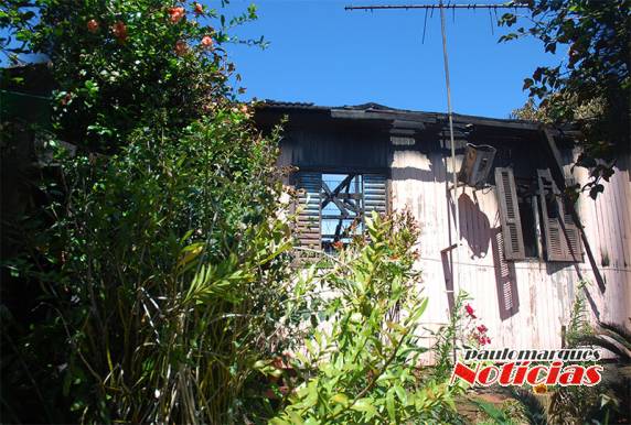 Família sonha em reconstruir casa destruída em incêndio; VEJA VIDEO - foto 5