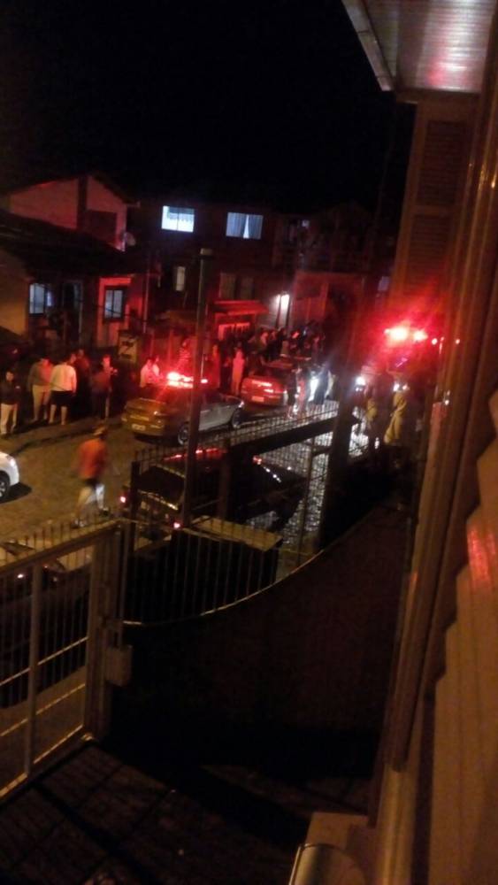 Quatro criminosos são mortos em confronto com a BM em Caxias do Sul - foto 4