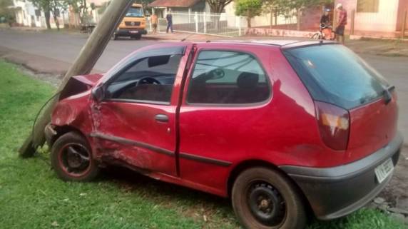 Condutores colidem veículos e fogem do local, em São Luiz Gonzaga - foto 3