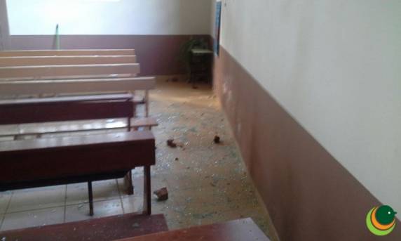 Vandalismo em Igreja Católica: indivíduos queimam Bíblia e
imagens de santos em Passo Fundo - foto 2