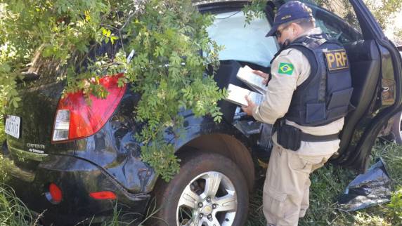 VÍDEO: PRF apreende cerca de meia tonelada de maconha em Palmeira das Missões - foto 2