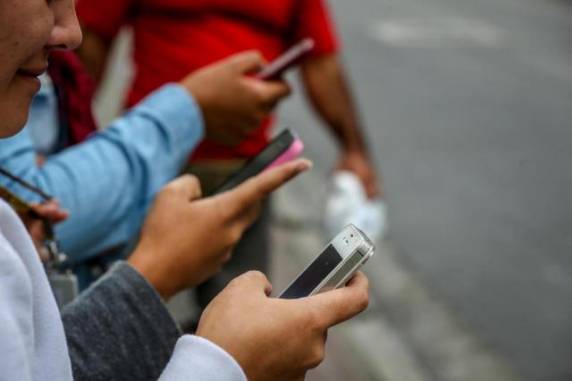 Usuários dos três Estados terão de 

inserir o 9 antes do número do telefone móvel