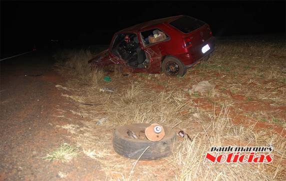 Quatro pessoas ficaram feridas em uma colisão
lateral na RS-342 em Três de Maio - foto 4