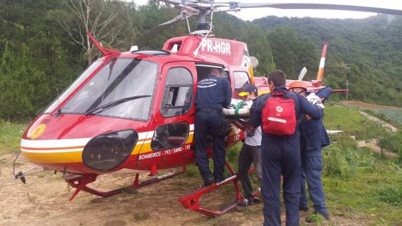 Mulher morre e outros seis ficam feridos em grave acidente na BR-282,
em Águas Mornas - foto 2
