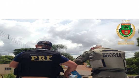 PRF e BM apreendem cerca de 300 mil maços de cigarros - foto 3