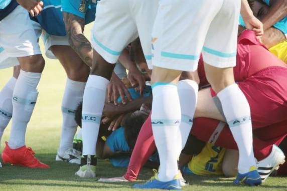 Raça e coração de Leão: vitória sobre o Londrina coloca o Avaí de volta à Série A do Brasileiro - foto 3