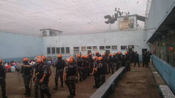 Operação Masmorra da Polícia Civil cumpriu dois mandados de buscas em Três de Maio - foto 7