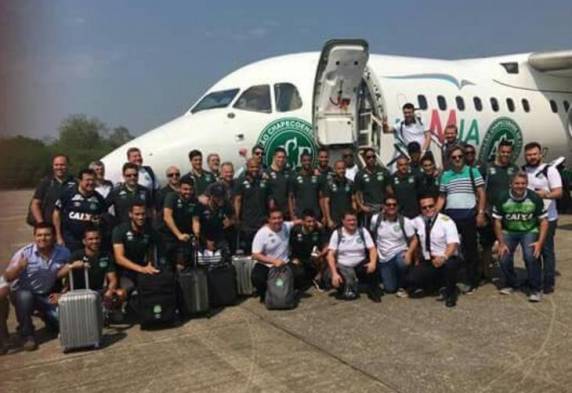 Sobrevivente 

da tragédia, goleiro Follmann tem uma das pernas amputada - foto 2