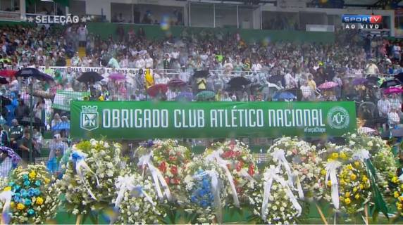 Personalidades do futebol mundial participam de velório em Chapecó - foto 8