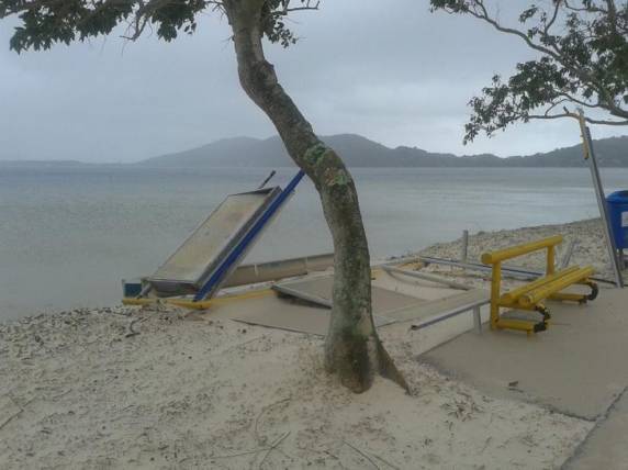Fortes chuvas e vento causam destruição na Grande Florianópolis - foto 7