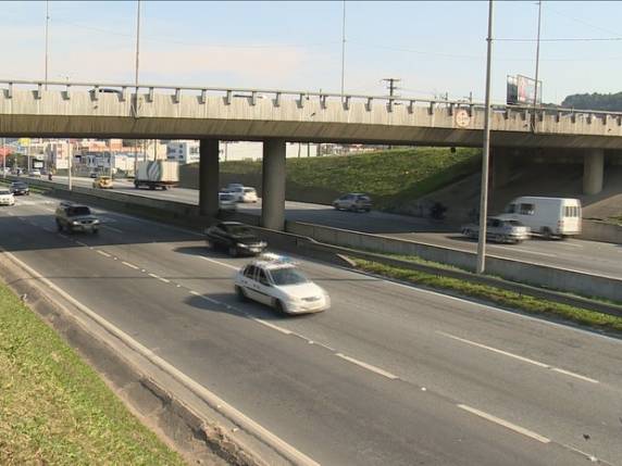Segundo PRF, objetivo é evitar filas 

na rodovia para as praias catarinenses