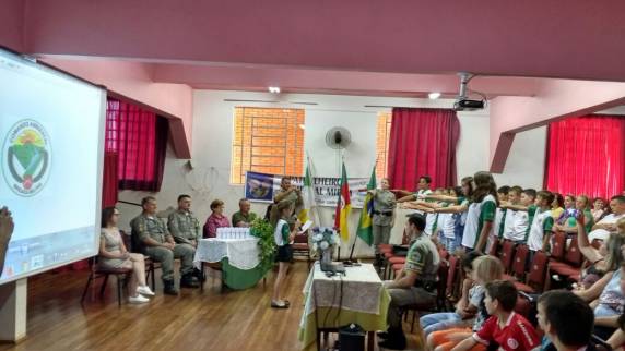 Formatura dos Patrulheiros Ambientais
Mirins em Independência - foto 7