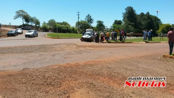 Acidente deixa feridos em Tuparendi - foto 4