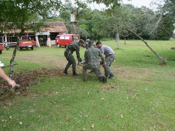 Treinamento dos Novos Bombeiros Voluntários de Três de Maio - foto 3