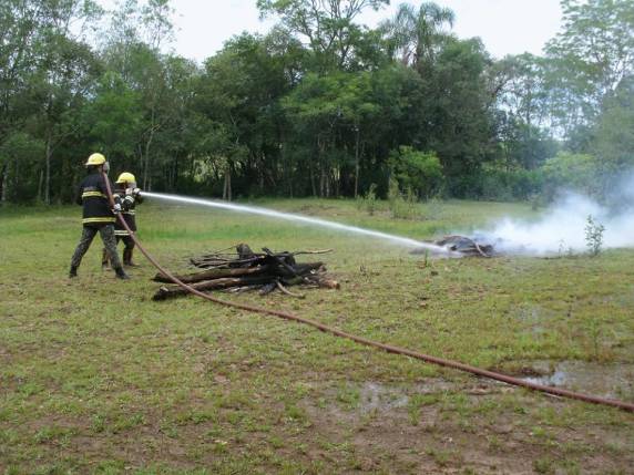 Treinamento dos Novos Bombeiros Voluntários de Três de Maio - foto 8