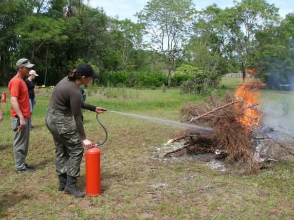 Treinamento dos Novos Bombeiros Voluntários de Três de Maio - foto 10