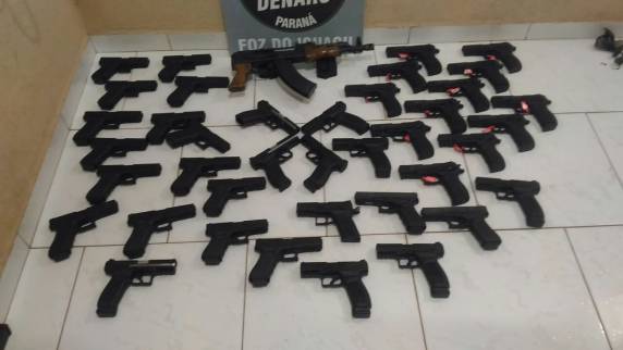 DENARC/PR impede entrada no Brasil de grande quantidade de armas e munições - foto 3
