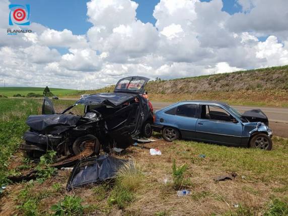 O acidente ocorreu no início da tarde deste sábado (24) por volta das 13h30min, na BR -285 Km 308