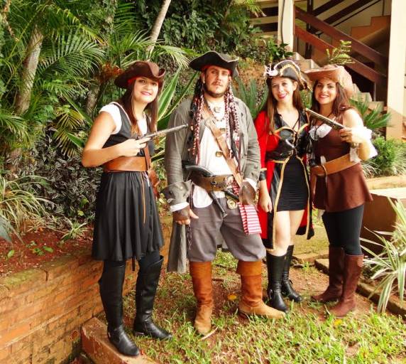 Pirata do Caribe desembarcaram em Porto Mauá - foto 3