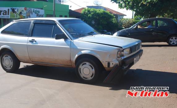 Colisão com danos materiais no centro de Três de Maio - foto 5