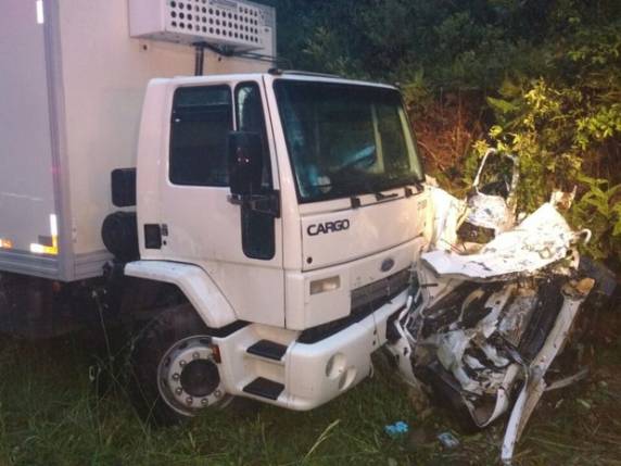 Ao menos 9 morrem em acidentes nas rodovias de SC na sexta-feira - foto 3