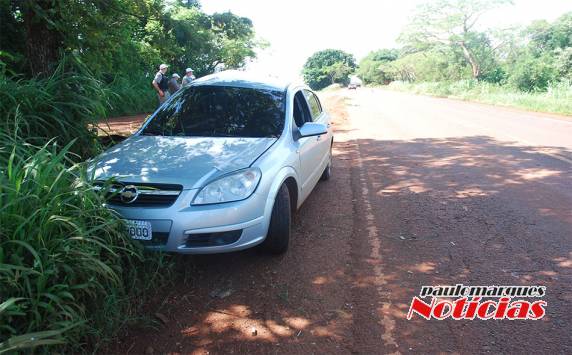 Mulher fica ferida depois de
uma saída de pista na RS-342 em Independência - foto 4