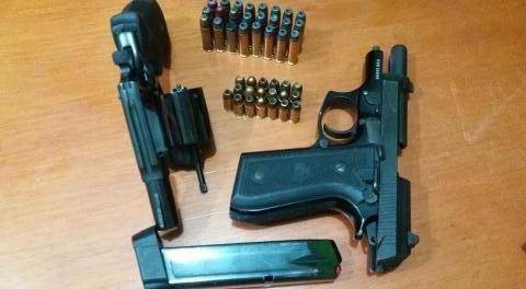 Operação da Polícia Civil prende quadrilha de traficantes em residência de luxo em
Imbé - foto 3
