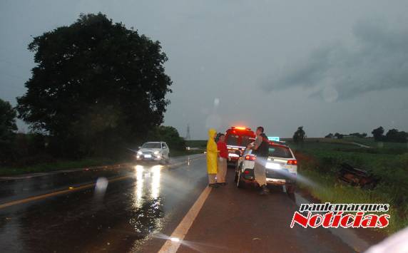 Jovem escapa ileso depois de uma saída de pista na BR-472 em Três de Maio - foto 7