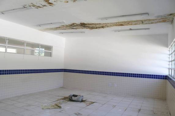 Prefeita de Itapema diz que vai acelerar obra de escola que estava parada, no bairro Ilhota - foto 2