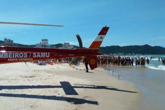 Mais de 270 pessoas sofrem lesões por águas-vivas na praia de Palmas, em Governador Celso Ramos - foto 2