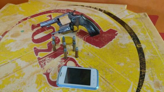 Brigada Militar prende indivíduo com arma de fogo em Santa Rosa - foto 4