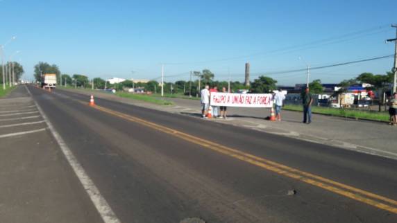 Locais com manifestação de caminhoneiros em rodovias federais do RS nesta quarta - foto 2