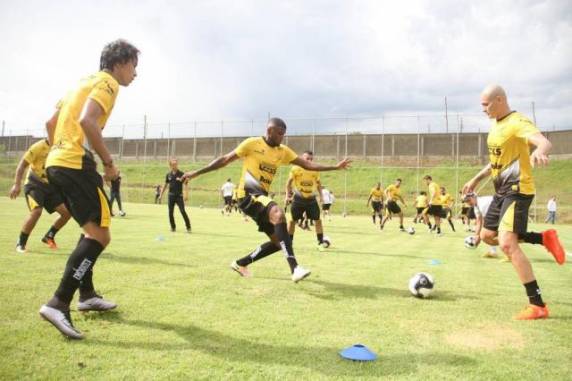 Faltando 10 dias para o início do Catarinense, veja como cada
time está se preparando - foto 5