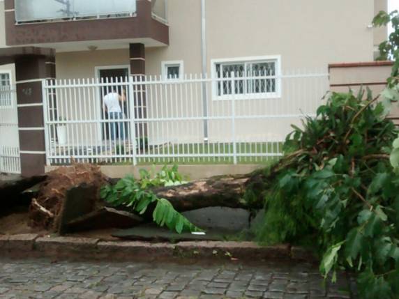 Ainda não há informações sobre 

pessoas feridas