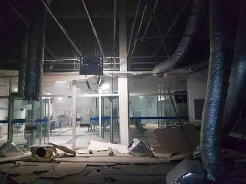 Criminosos explodem agência bancária em Nova Hartz - foto 3