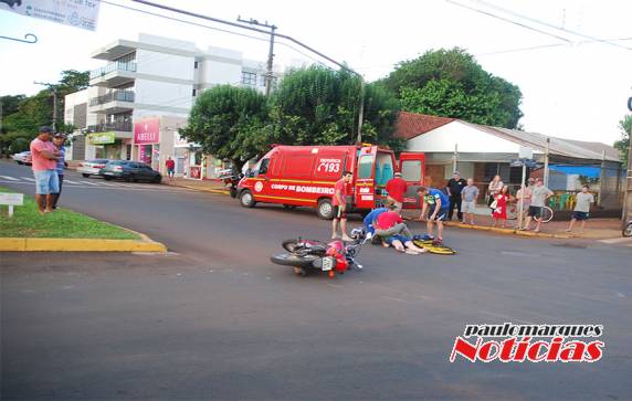 VÍDEO: Colisão traseira deixa uma jovem ferida no centro de Três de Maio - foto 3