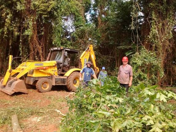 Trabalhos de preparação para execução de trevo a São José do Inhacorá - foto 2