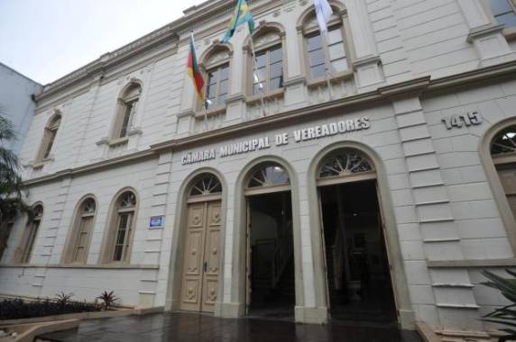 Legislativo prevê gasto de R$ 221 mil