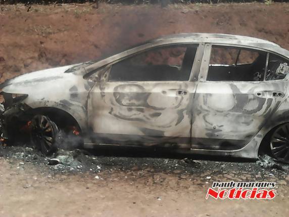 Assalto com refém no Banrisul de Redentora - foto 8